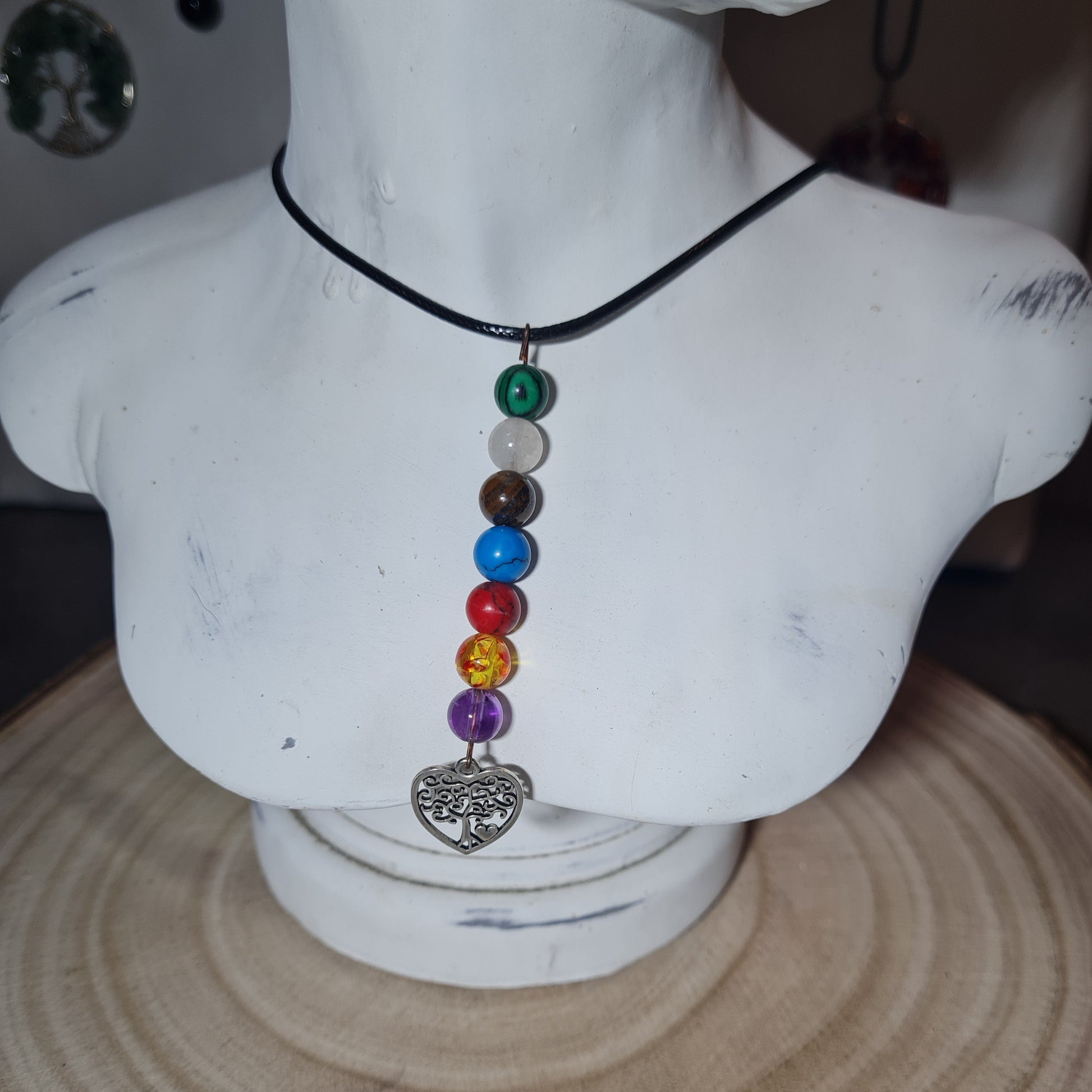 Collier - Au coeur des 7 chakras