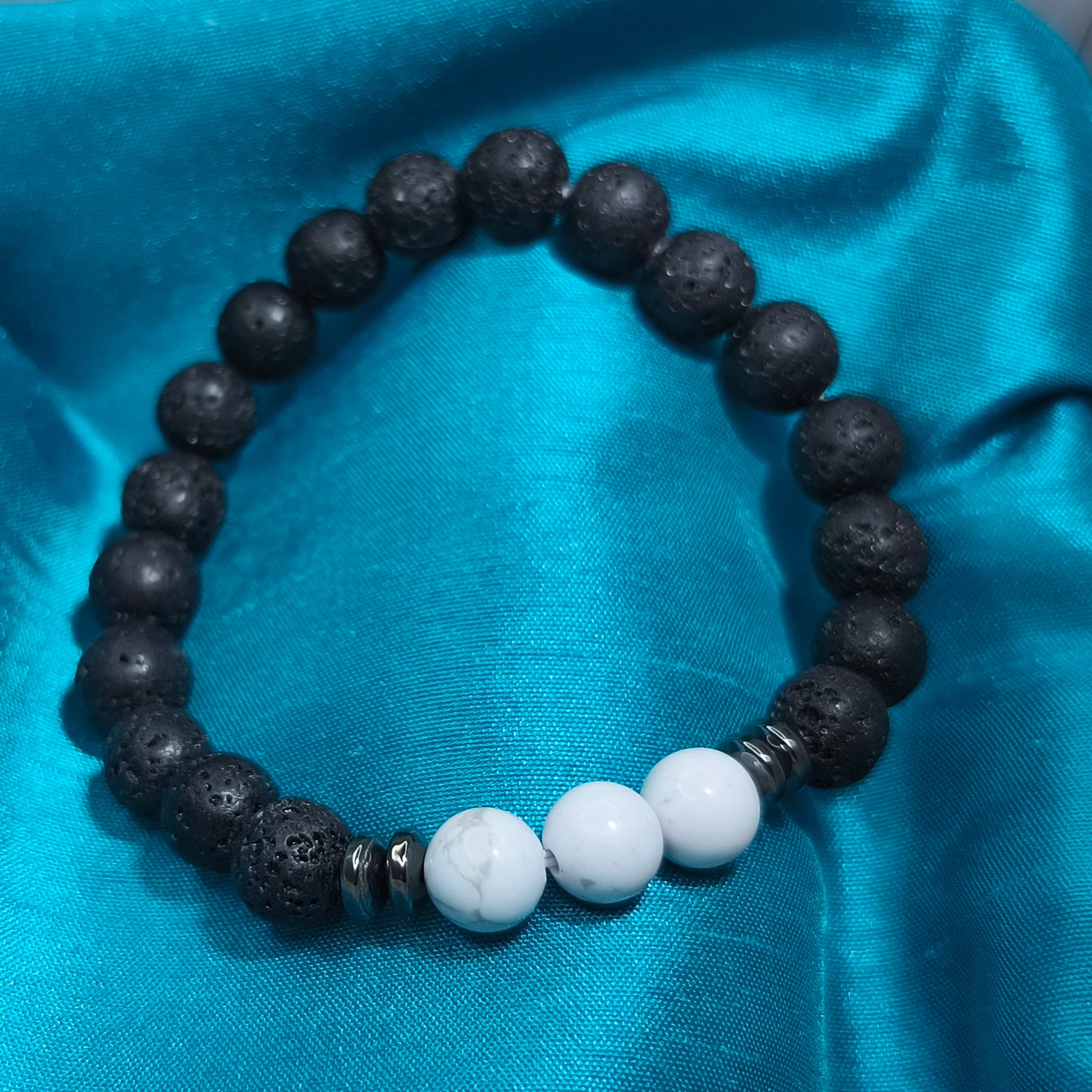 BRACELET : Pierre de lave & pierre semi precieuse