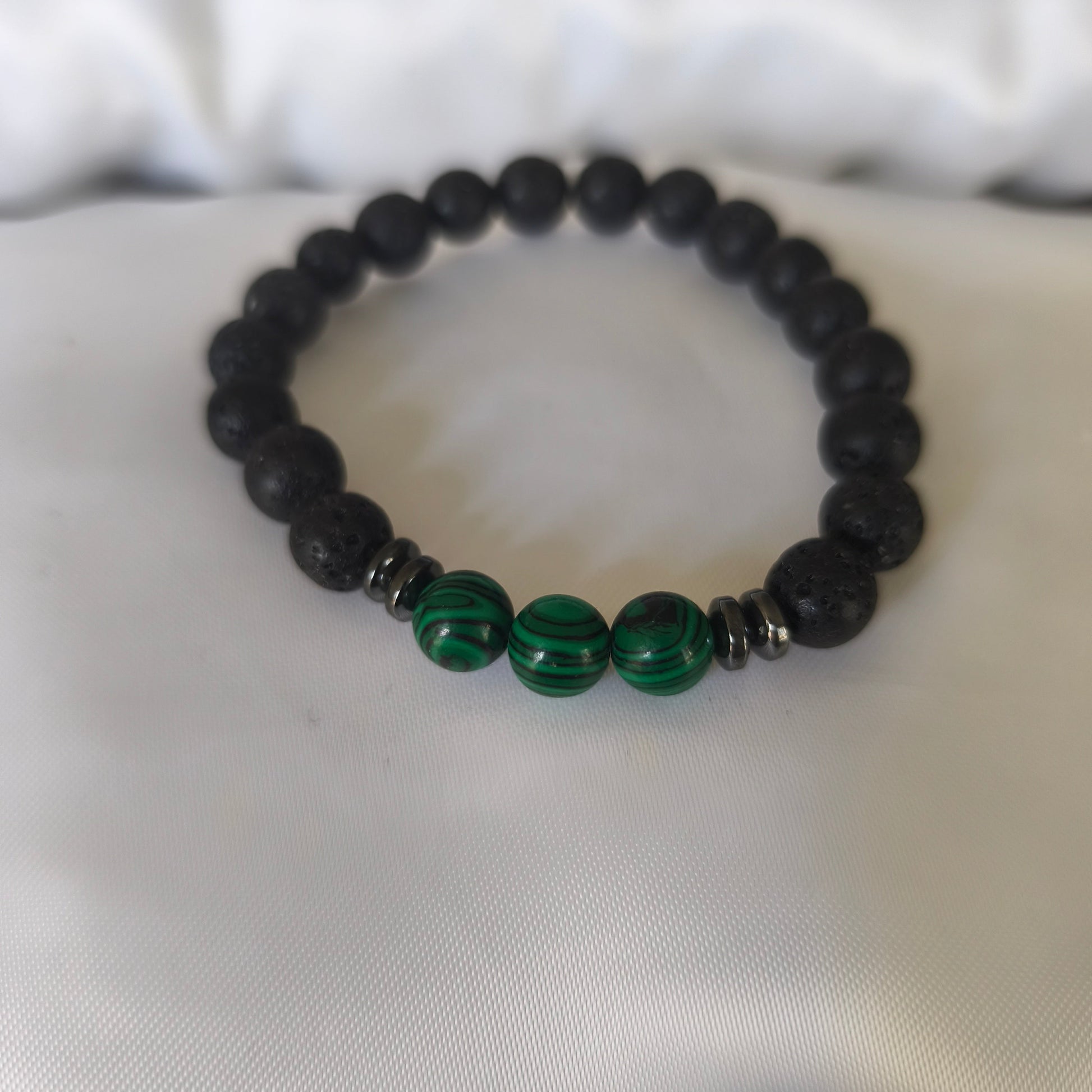 BRACELET : Pierre de lave & pierre semi precieuse
